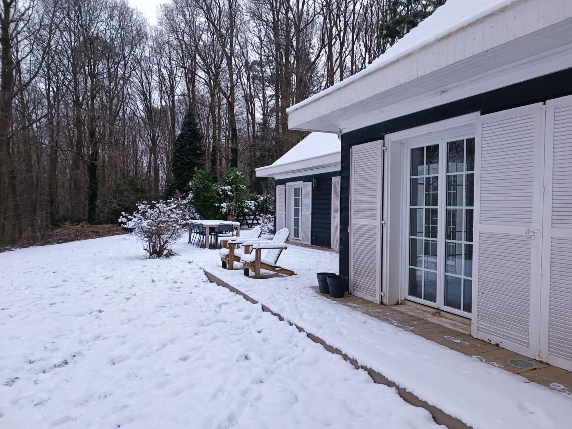 Maison Canadienne Dans La Foret Tourville-sur-Pont-Audemer Exterior foto